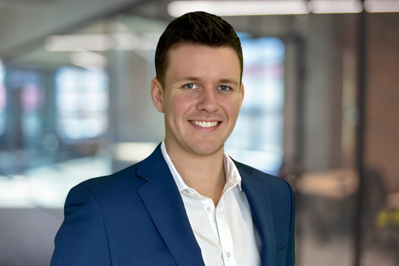 Alex Norman headshot
