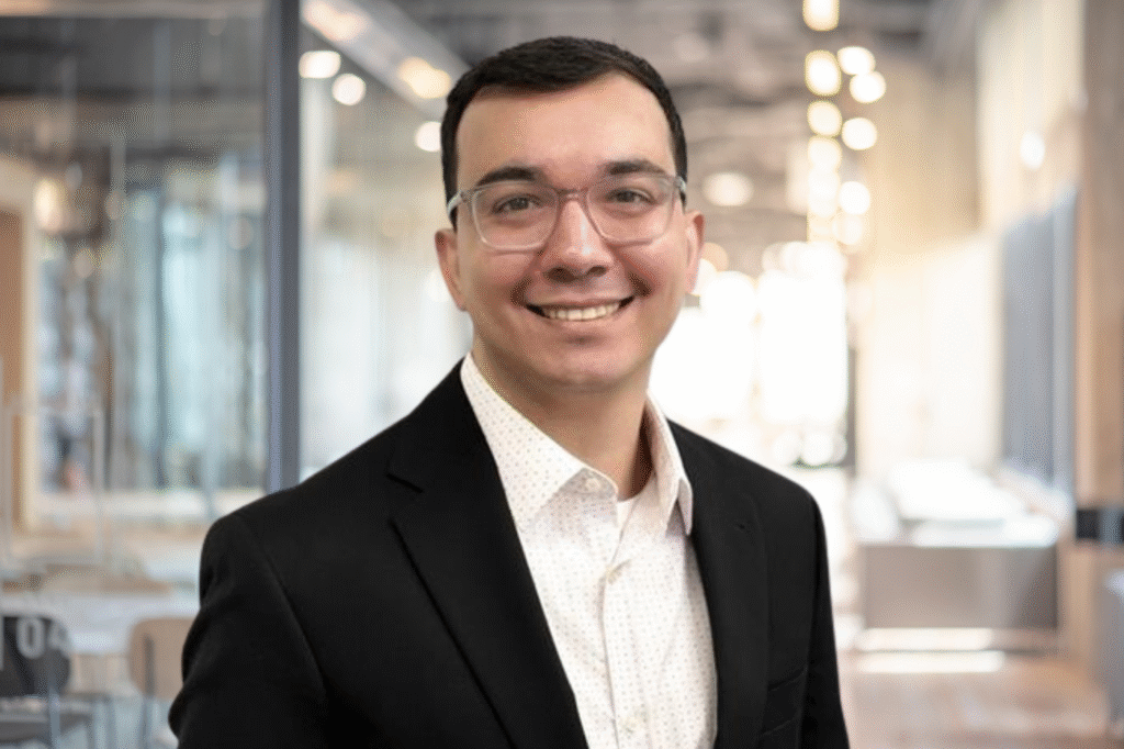 Anthony Greco headshot