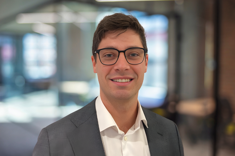 Stephen Ruder headshot