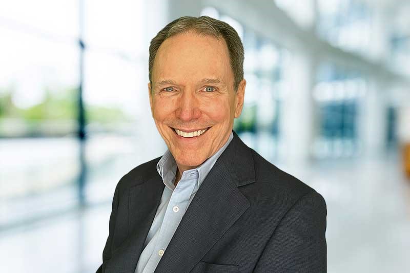 Bruce Roberson headshot