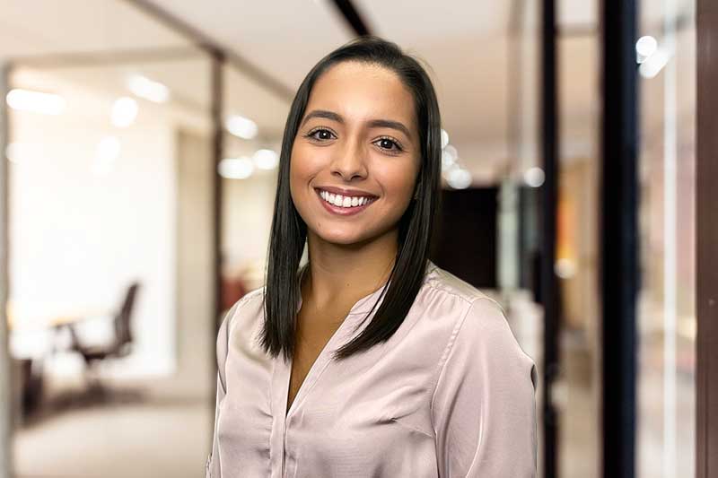 Daniella Santos headshot